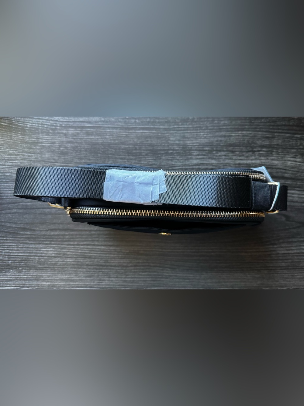 Lululemon Black Crossbody Camera Bag - Picture 2 of 11